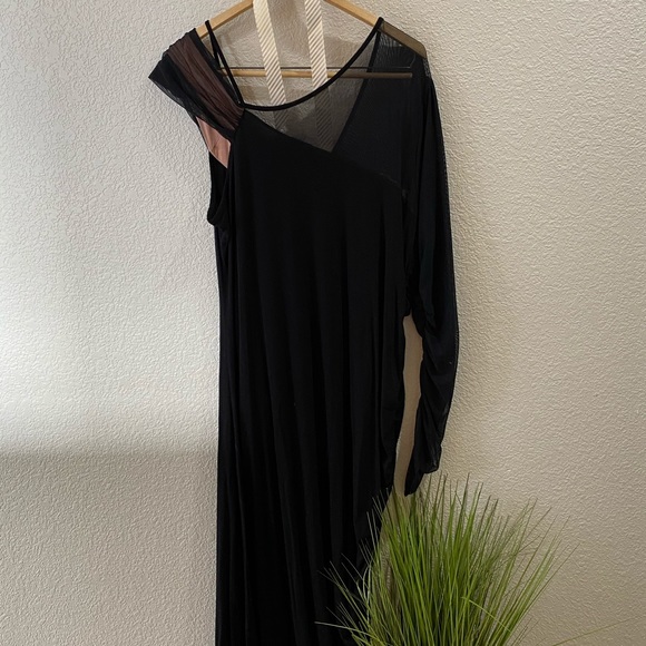 ASOS curve LBD plus size - Picture 2 of 4